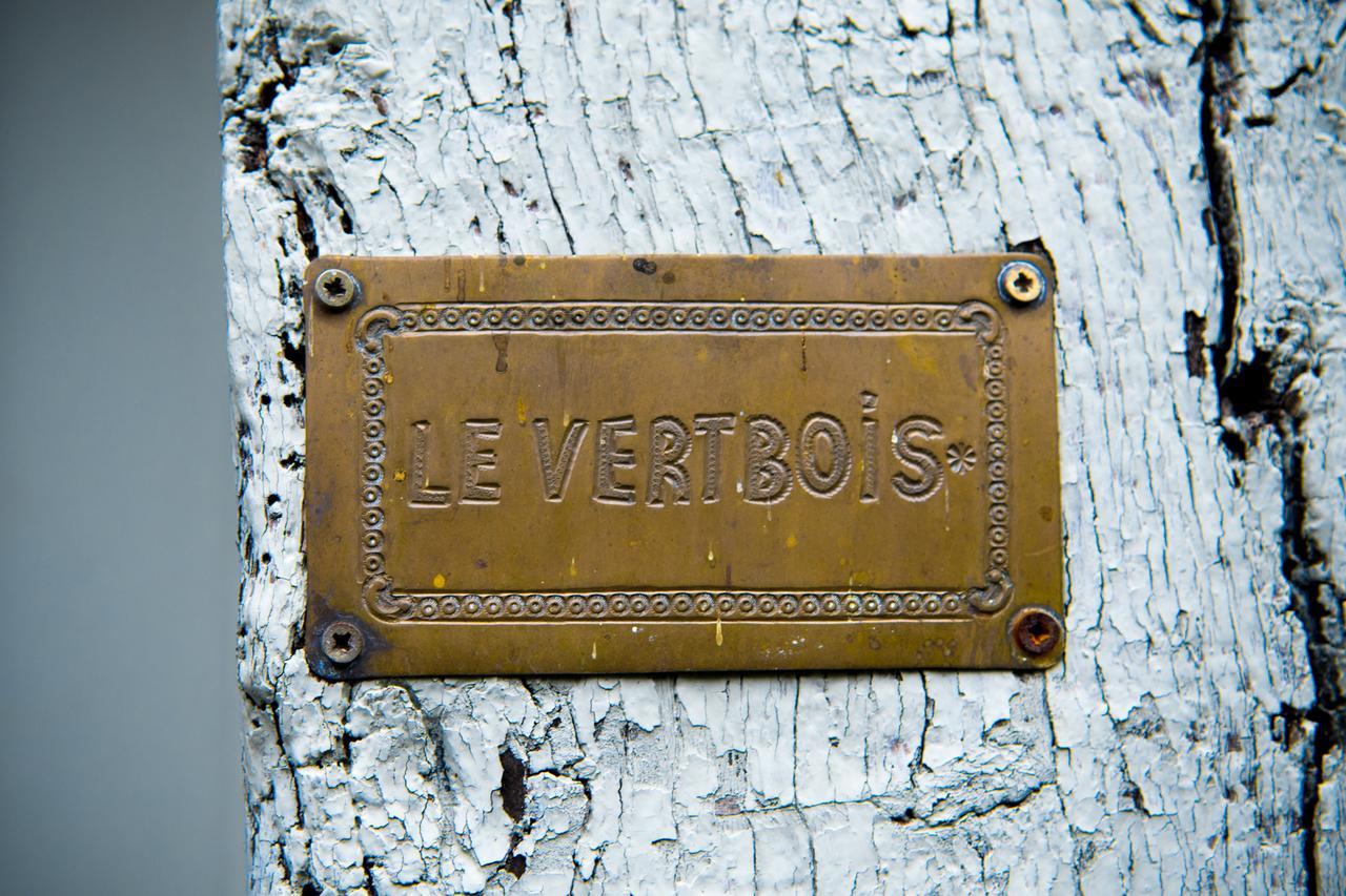 Domaine Du Vertbois La Haye-du-Theil Exteriör bild