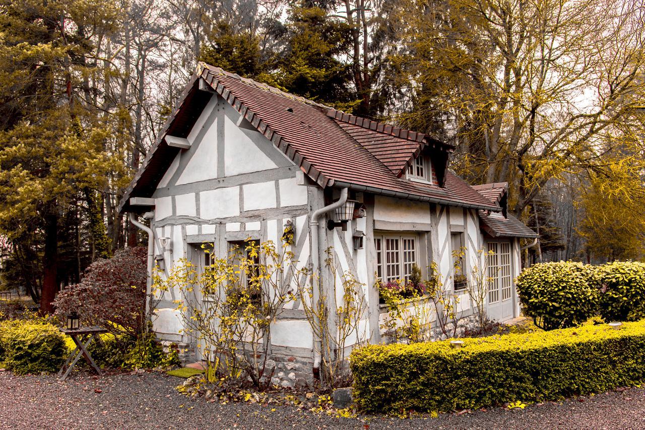 Domaine Du Vertbois La Haye-du-Theil Exteriör bild
