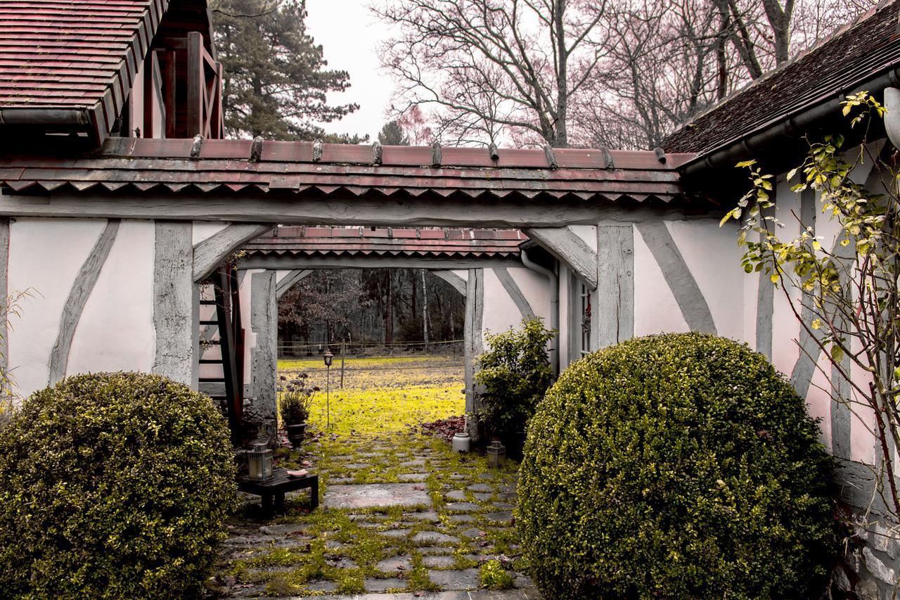 Domaine Du Vertbois La Haye-du-Theil Exteriör bild